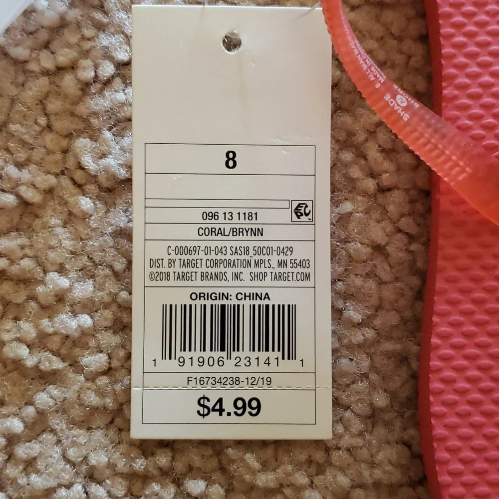 Shade & Shore Flip Flops- 2 pairs - Picture 8 of 8